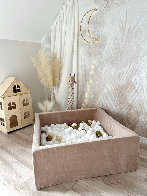 Moje. Moje. Vierkant Ballenbad - 106x106x40 cm - Soft Velvet - Dark Beige - Decomusy