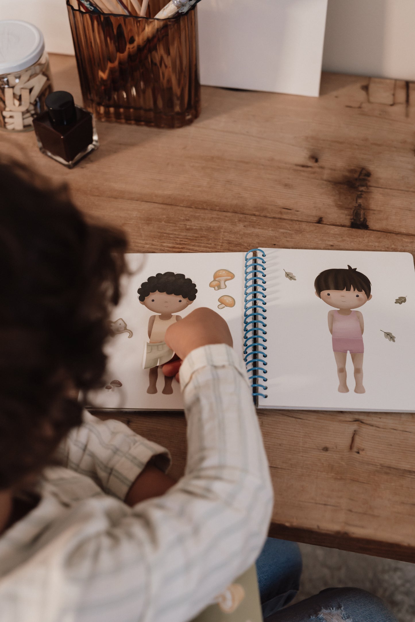 Little Dutch Little Dutch Aankleed- en stickerboek - Forest Friends - Decomusy