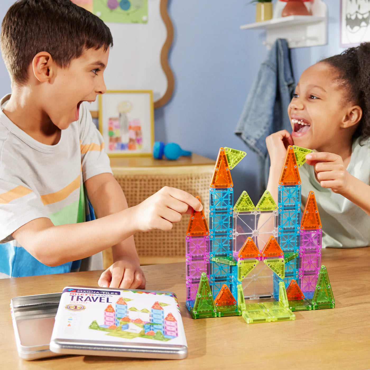 Magna-Tiles MAGNA-TILES® Reisset - Travel Set Deluxe - 55 stuks - Decomusy