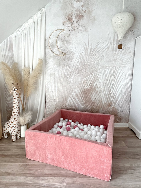 Moje. Moje. Vierkant Ballenbad - 106x106x40 cm - Soft Velvet - Dark Pink - Decomusy