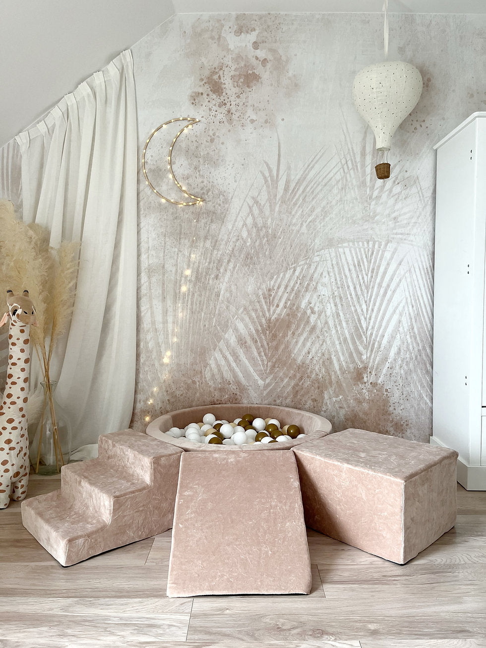 Moje. Moje. 3 elementen + Ballenbad 90x30 - Soft velvet - Dark Beige - Decomusy