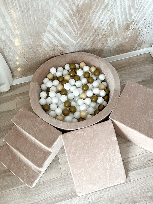 Moje. Moje. 3 elementen + Ballenbad 90x30 - Soft velvet - Dark Beige - Decomusy