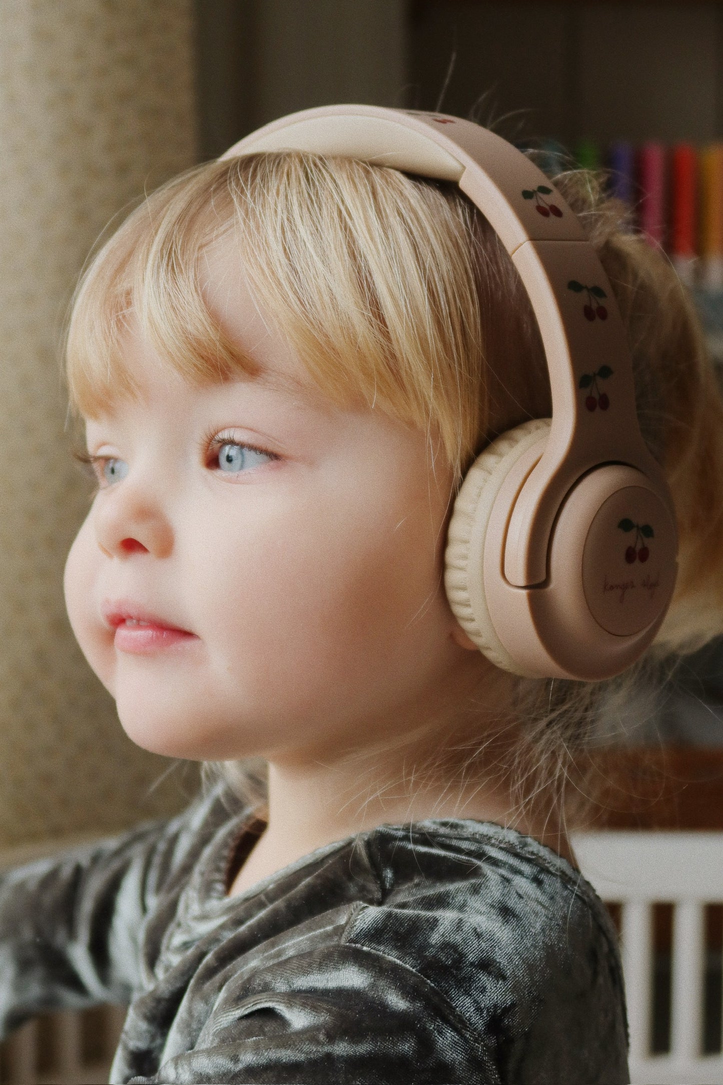 Konges Slojd Konges Slojd Draadloze Bluetooth Hoofdtelefoon - Cherry Blush - Decomusy
