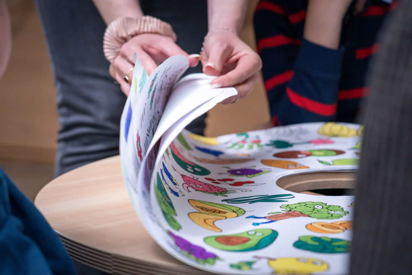 Drawin'Kids Drawin'Kids Drawin’table Home Edition - Houten activiteitentafel voor kinderen - Decomusy