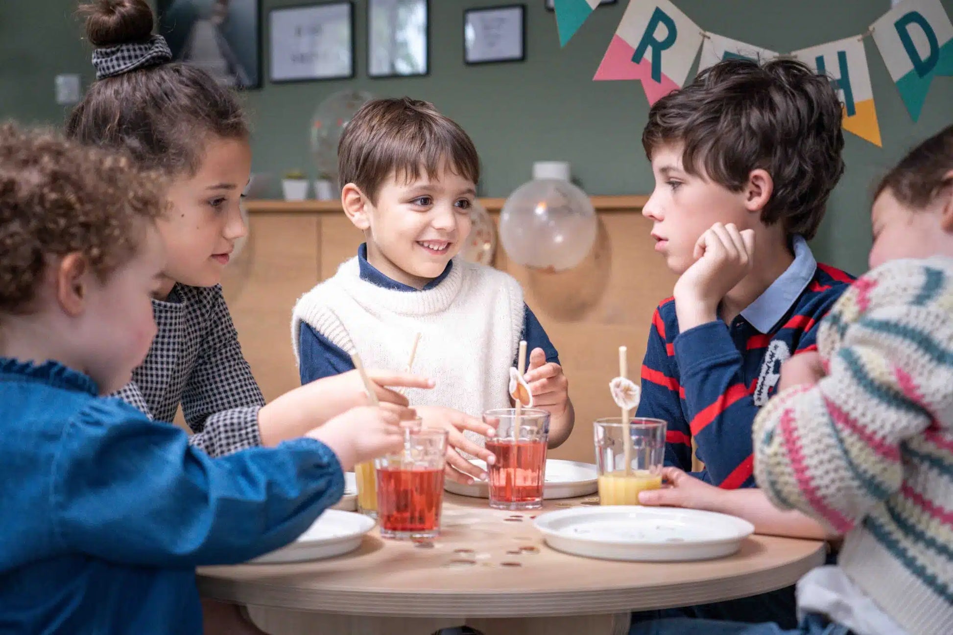 Drawin'Kids Drawin'Kids Drawin’table Home Edition - Houten activiteitentafel voor kinderen - Decomusy