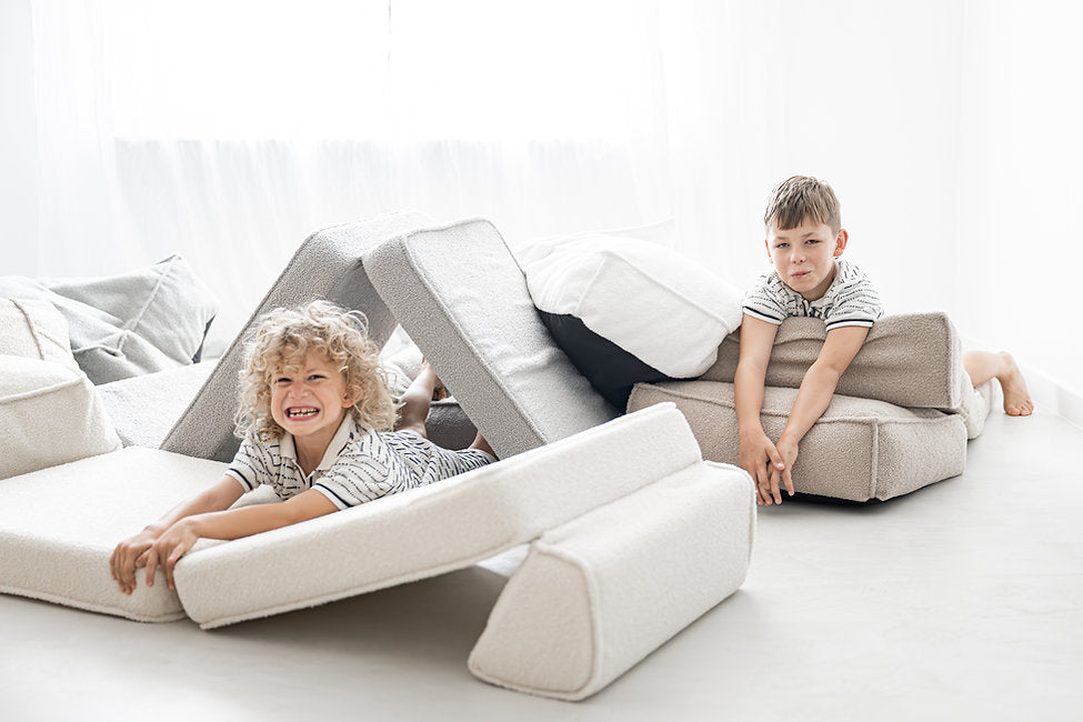 Moje. Moje. Bouclé Lounger White - Decomusy