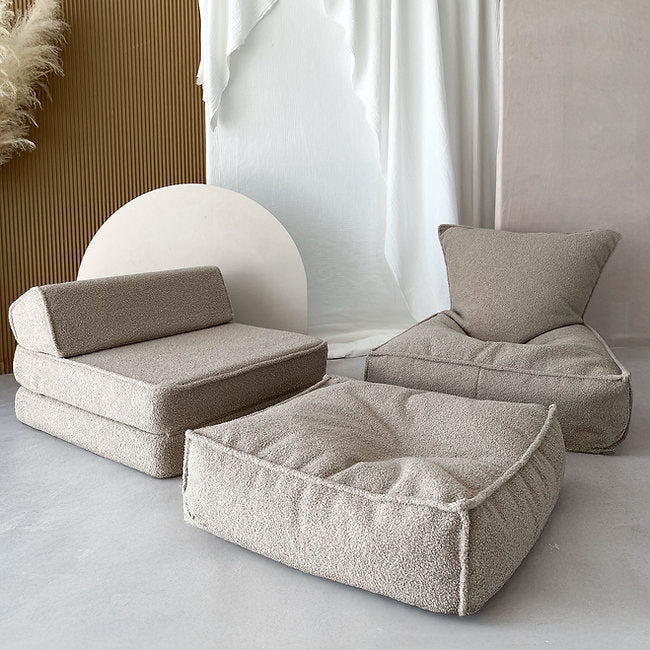 Moje. Moje. Bouclé Vierkante Kinderpoef Ottoman - Beige - Decomusy