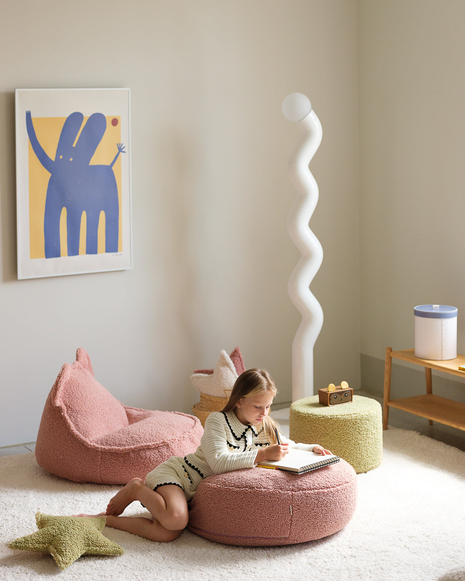 Wigiwama Wigiwama Bear Beanbag Chair Poef - Guava Pink - Decomusy