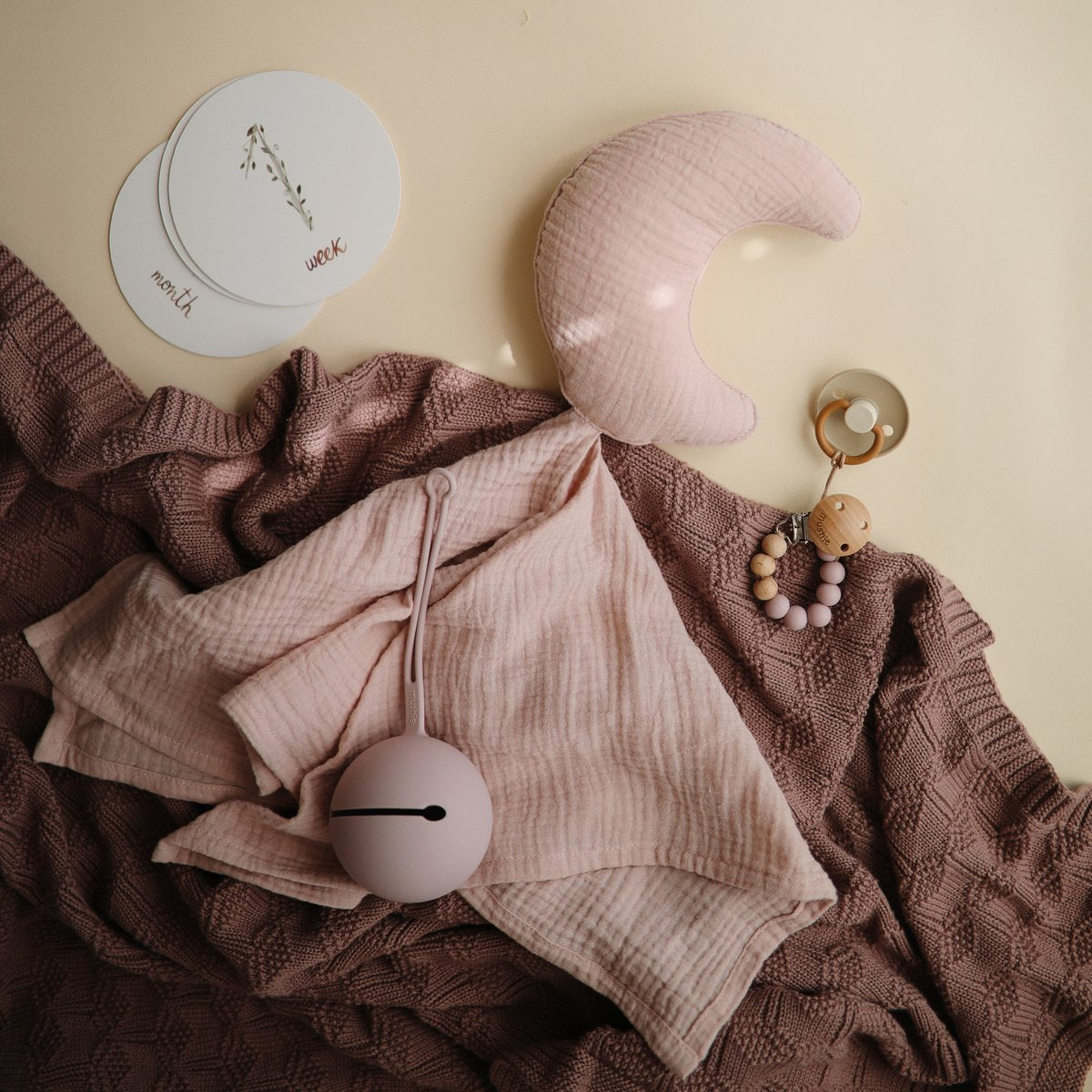 Mushie Mushie Knuffeldoek Moon Lovey "Primrose" - Decomusy