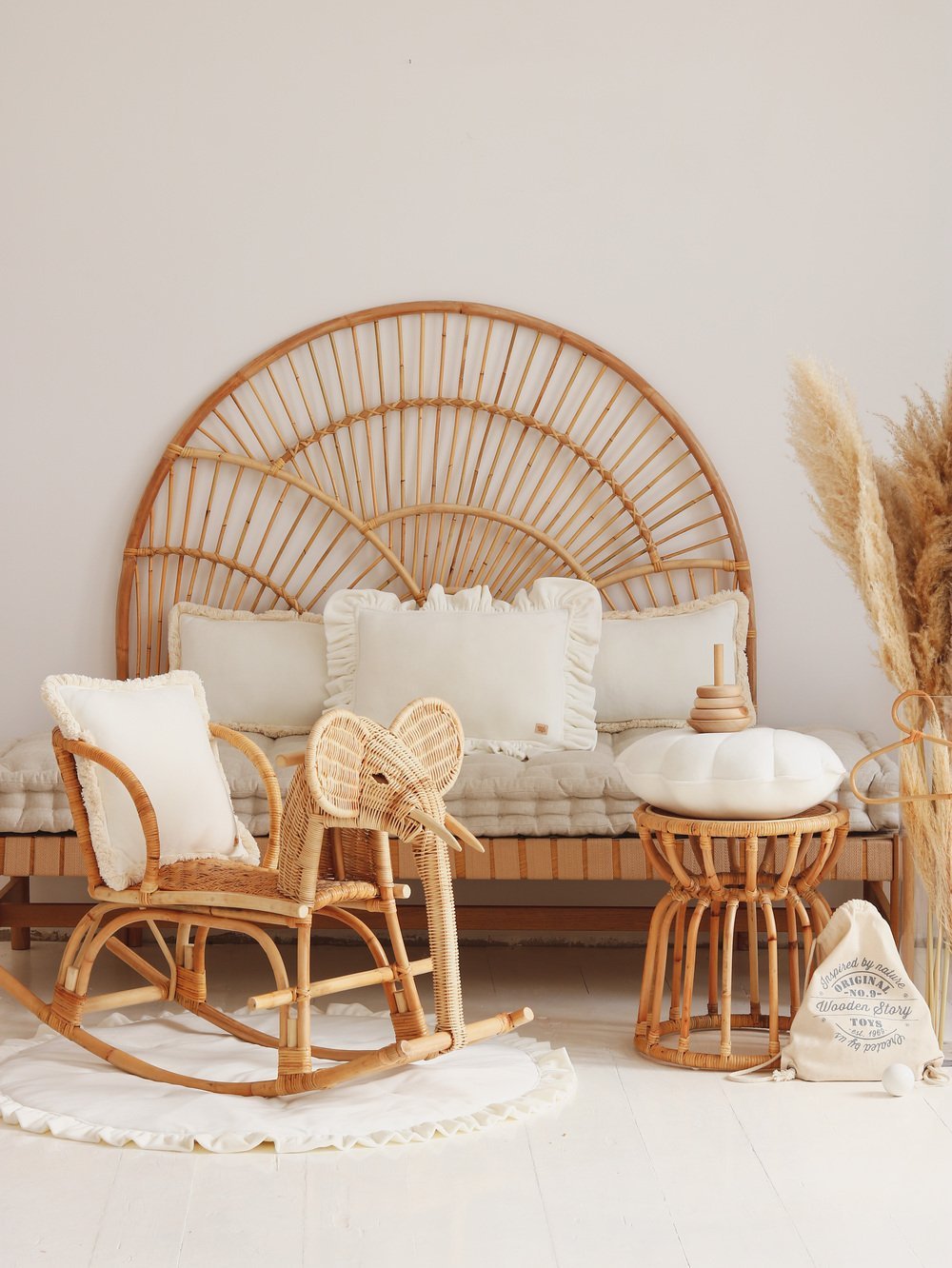 Moi Mili Moi Mili Soft Velvet Sierkussen Schelp "White" - Decomusy