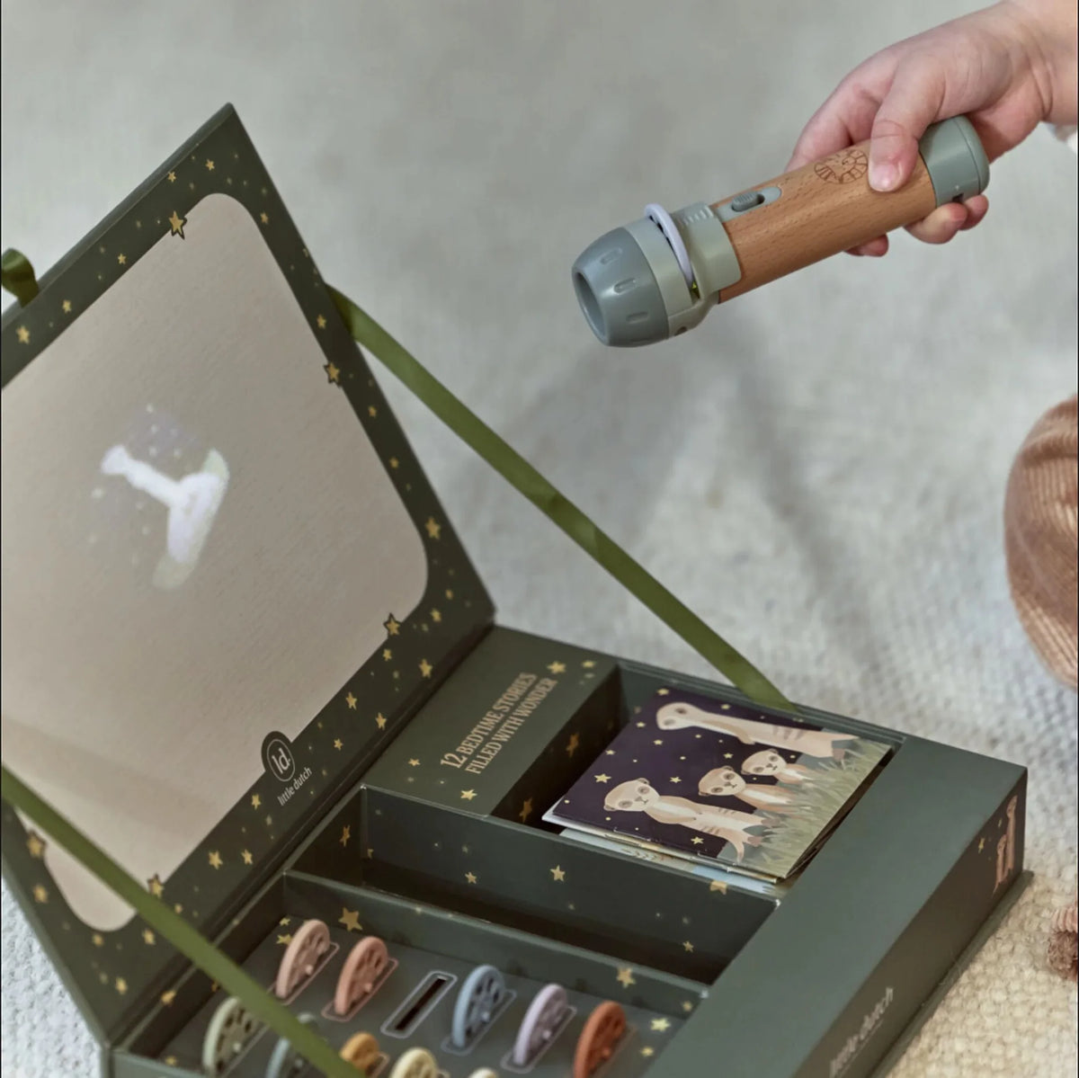 Little Dutch Verhalen projector zaklamp groen