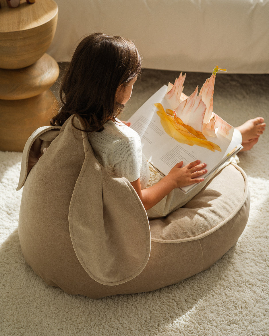 Wigiwama Wigiwama Bunny Beanbag Chair Poef - Dusty Beige - Decomusy