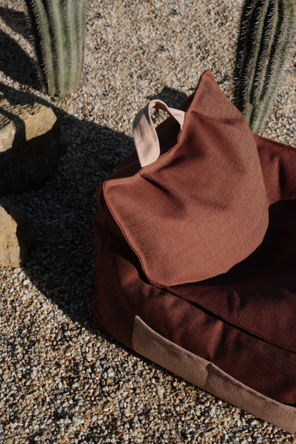 Wigiwama Wigiwama Beanbag Chair Outdoor - Pomegranate - Decomusy