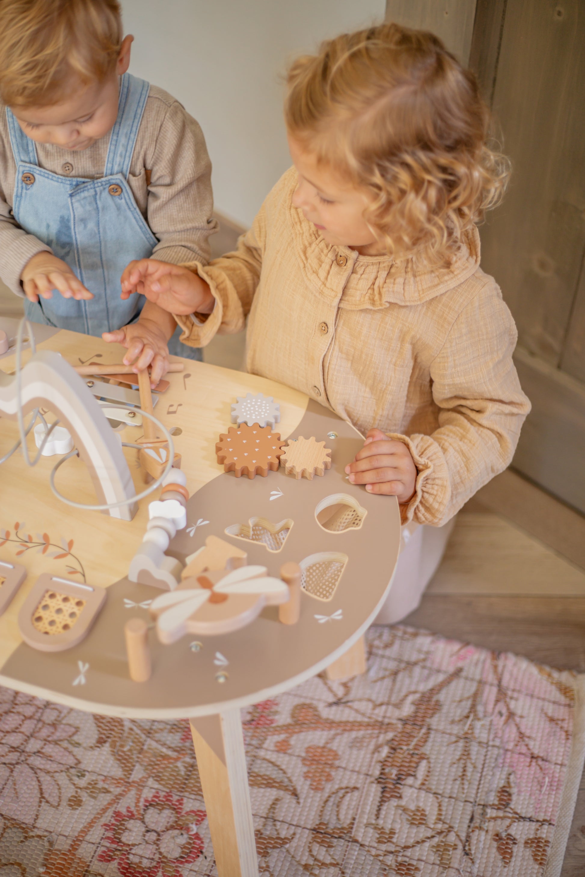 Label Label Label Label Activiteitentafel - Nougat - Decomusy