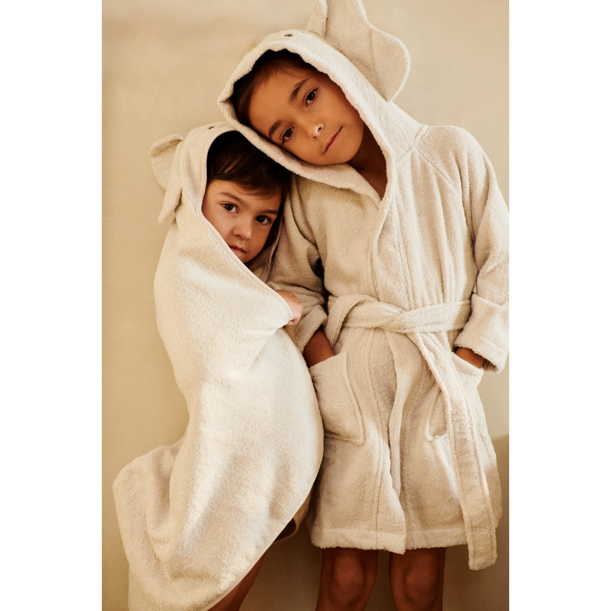 Liewood Liewood Albert Elephant Hooded Towel - Sandy - Decomusy