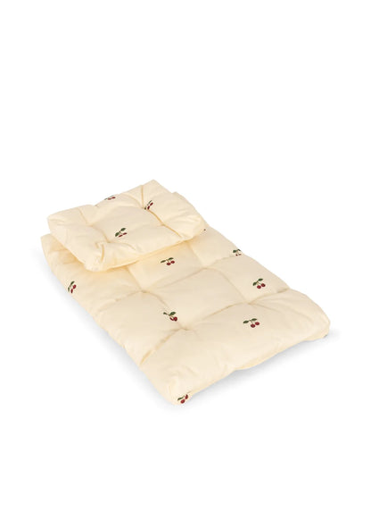 Konges Slojd Poppenverzorgingsset in Koffer – met Babypop & Accessoires Pink Check