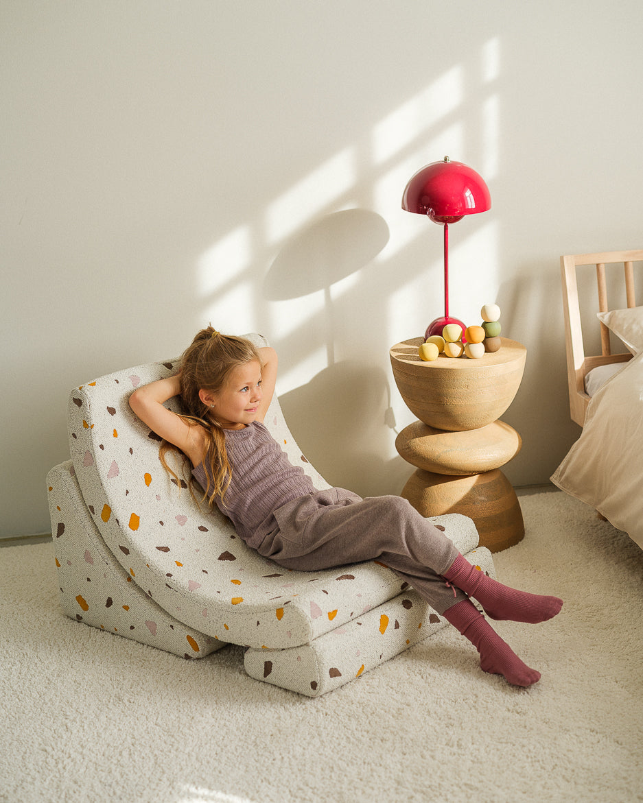 Wigiwama Wigiwama Beanbag Moon Chair Kinderfauteuil - Terrazzo Marble - Decomusy