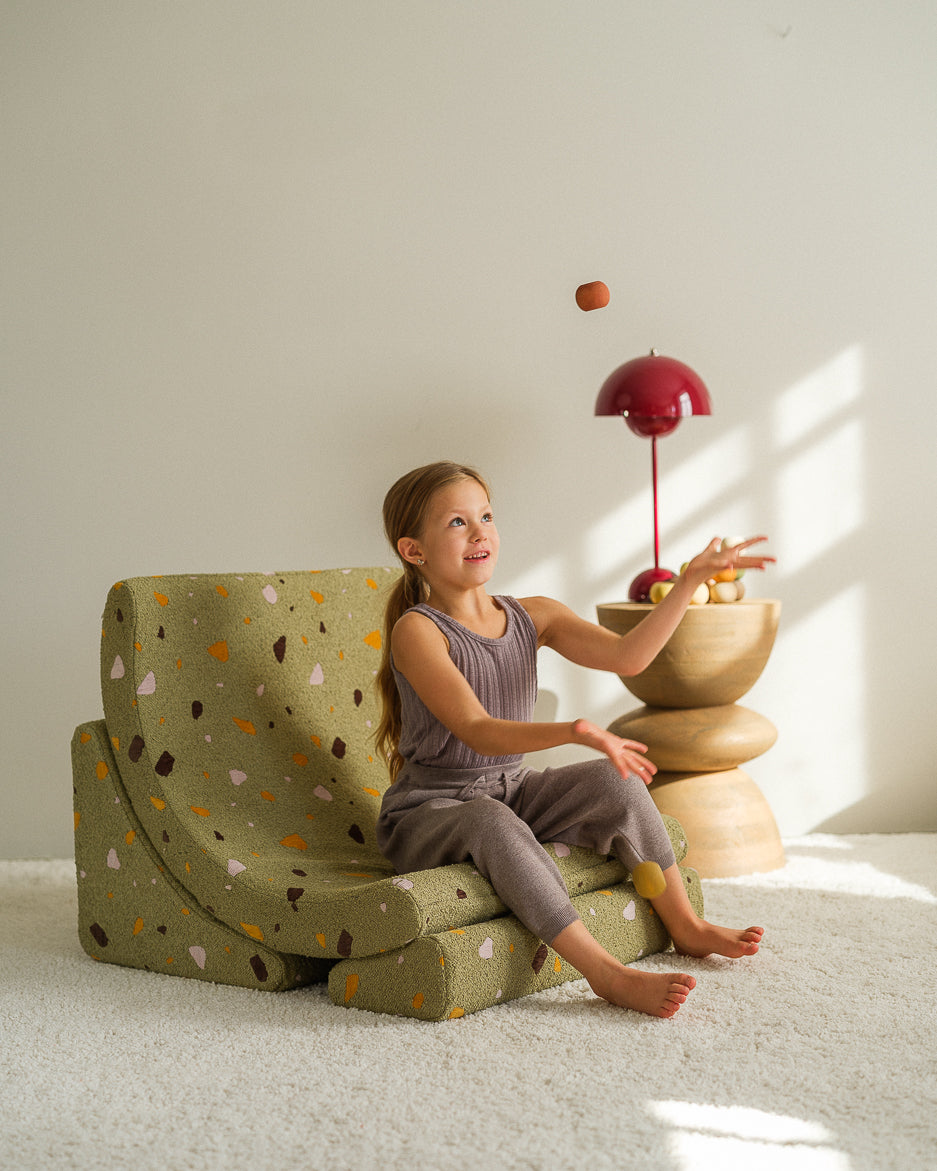 Wigiwama Wigiwama Beanbag Moon Chair Kinderfauteuil - Terrazzo Moss - Decomusy