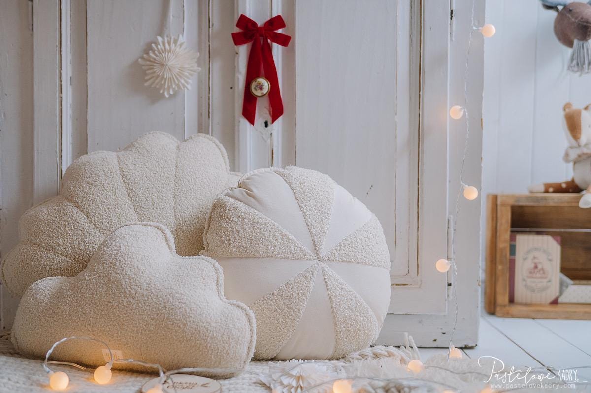Moi Mili Boucle Schelp Kussen “White Teddy”