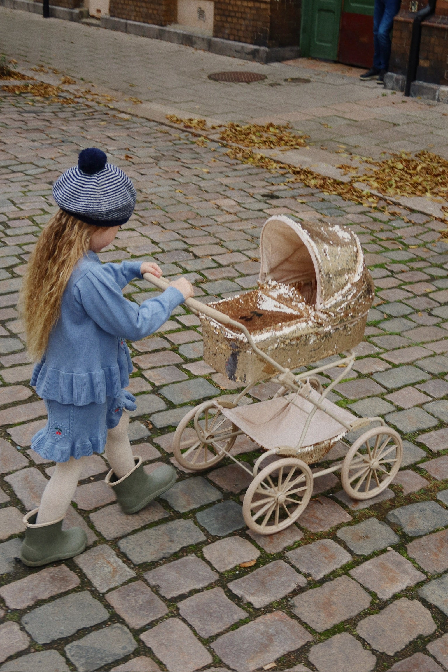 Konges Slojd Konges Sløjd Sparkly Doll Pram Vintage - Poppenwagen - Cherry - Decomusy