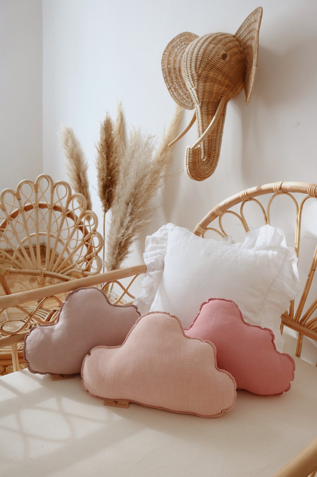 sierkussen Linnen Sierkussen Cloud "Powder Pink" - Decomusy