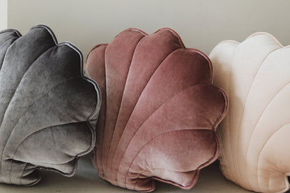 Moi Mili Moi Mili Velvet Sierkussen Schelp "Cosmic Pearl" - Decomusy