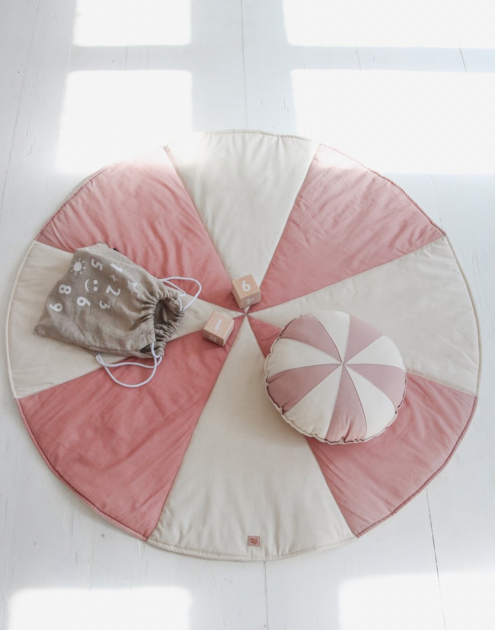 Moi Mili Moi Mili Sierkussen Circus "Powder Pink" - Decomusy