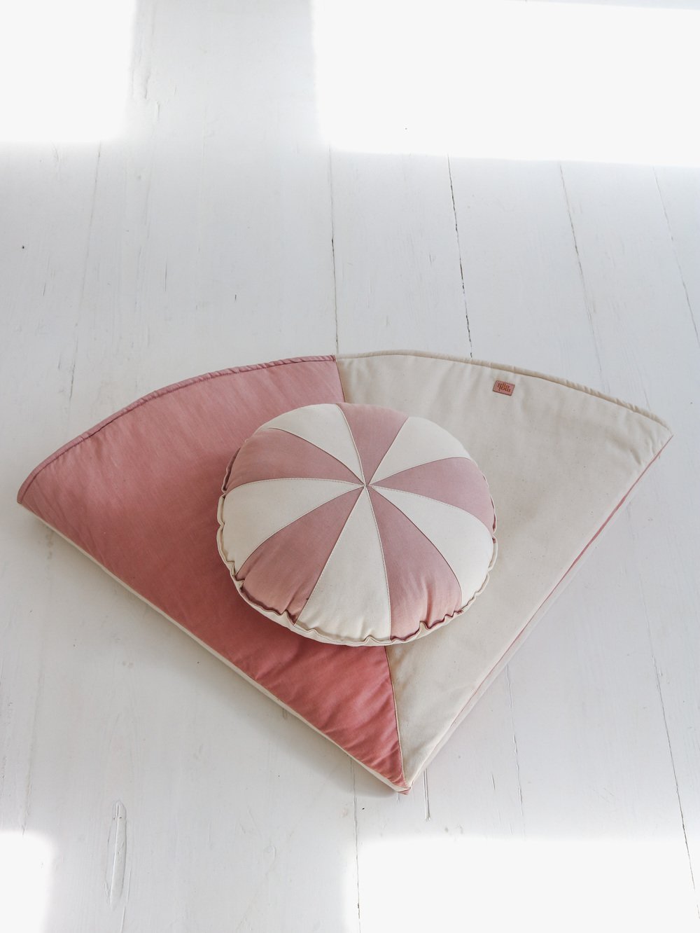 Moi Mili Moi Mili Sierkussen Circus "Powder Pink" - Decomusy