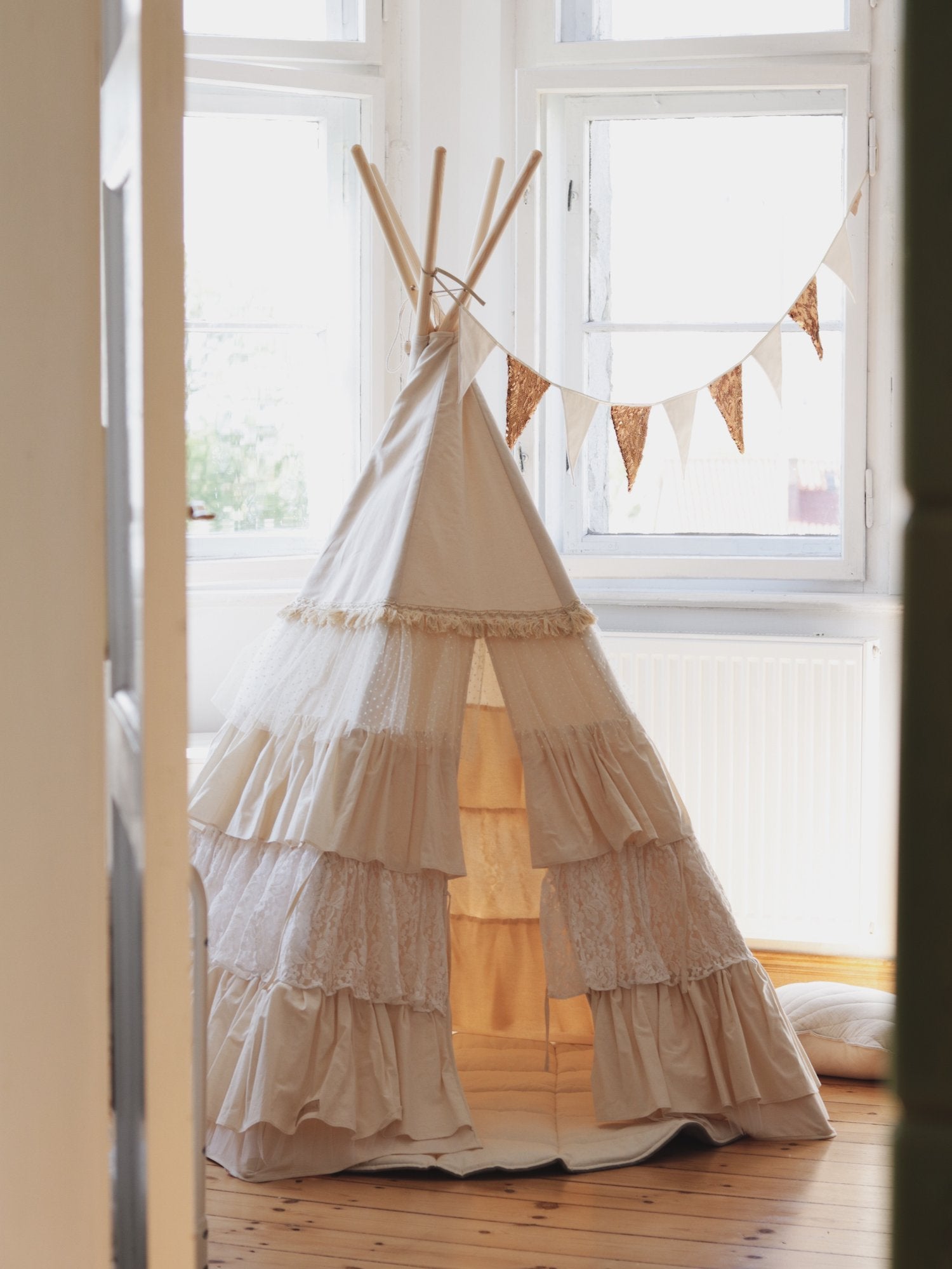tipi tent Tipi Tent met Franjes "Shabby Chic" - Decomusy